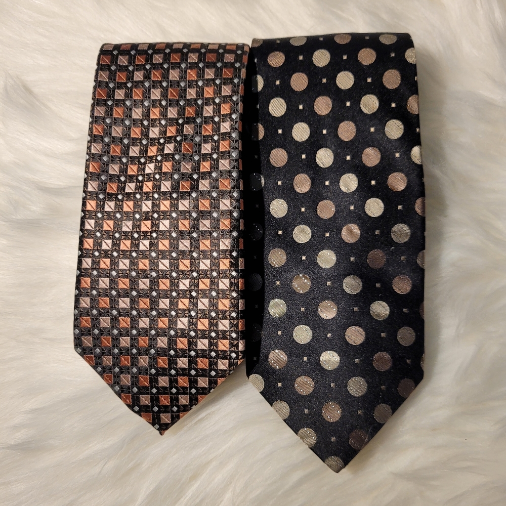 Set of 2 Vintage Print Ties